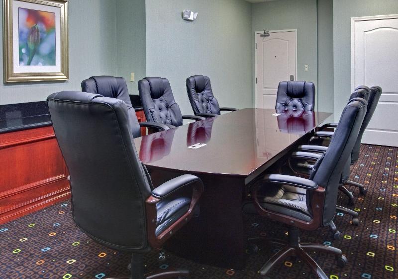 Holiday Inn Express Hotel & Suites Grants   Milan By Ihg