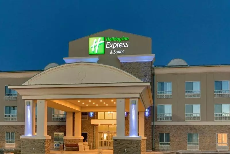 Holiday Inn Express Hotel & Suites Grants   Milan By Ihg
