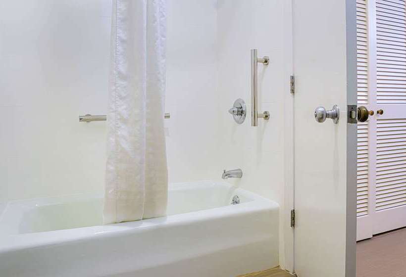 酒店 Comfort Inn Monterey Peninsula Airport