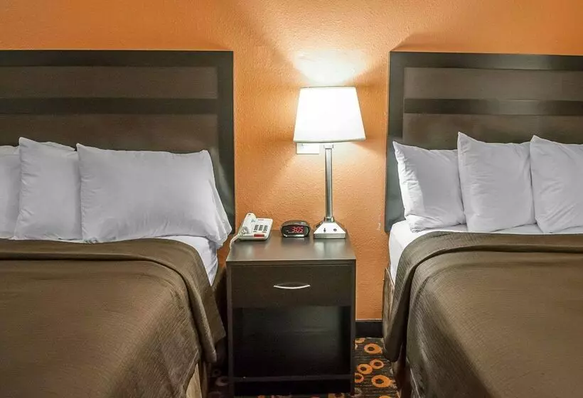 Otel Econo Lodge Inn & Suites