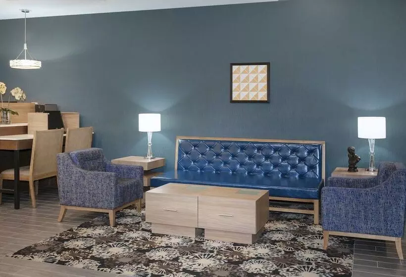 Holiday Inn Express Hotel & Suites Dayton West   Brookville By Ihg