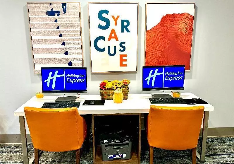 فندق Holiday Inn Express & Suites Dewitt Syracuse, An Ihg