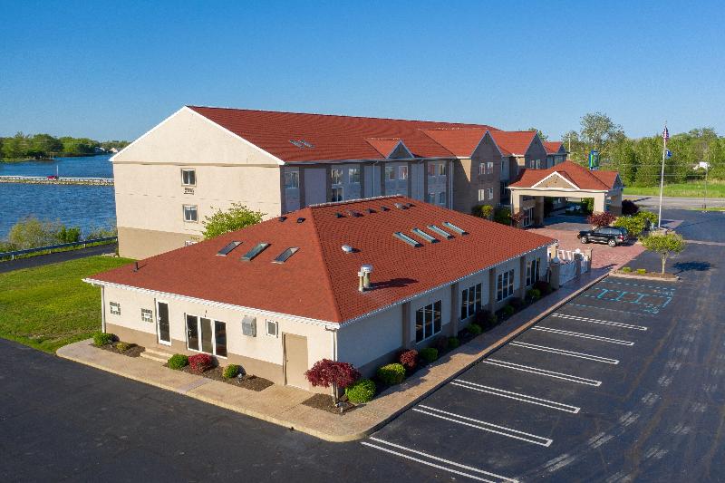 Holiday Inn Express Hotel & Suites Port Clinton Catawba Island, An Ihg