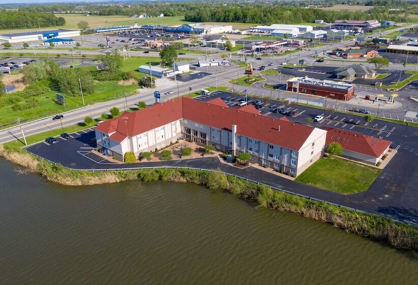 Holiday Inn Express Hotel & Suites Port Clinton Catawba Island, An Ihg