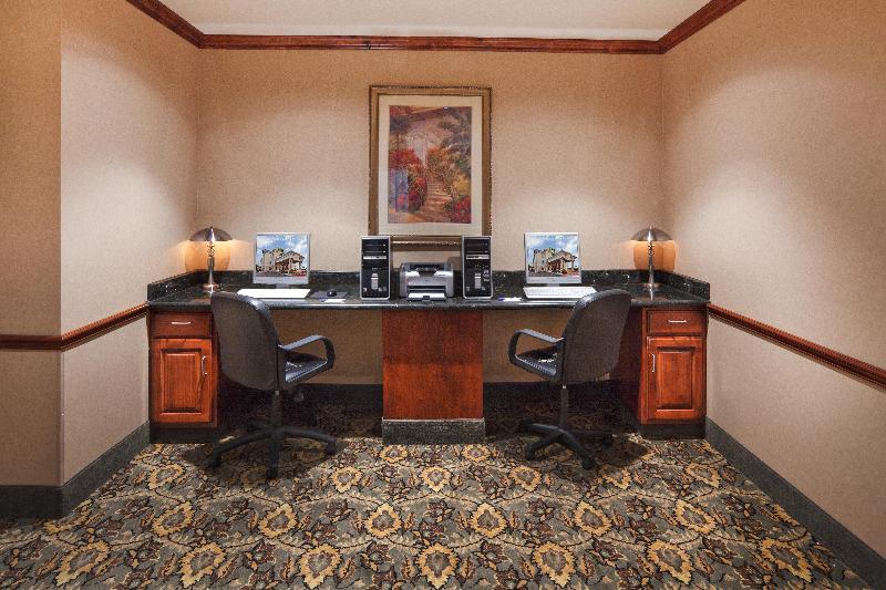 Holiday Inn Express Hotel & Suites Woodward Hwy 270, An Ihg