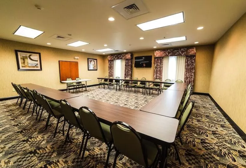 Holiday Inn Express Hotels & Suites Rockingham West, An Ihg