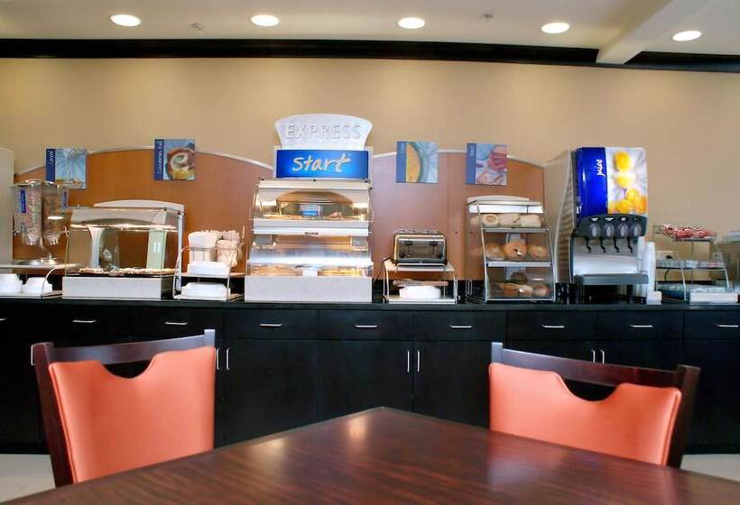 فندق Holiday Inn Express Tulsa South Bixby, An Ihg