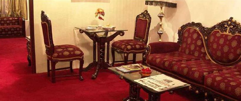 בית מלון כפרי Maharani Palace