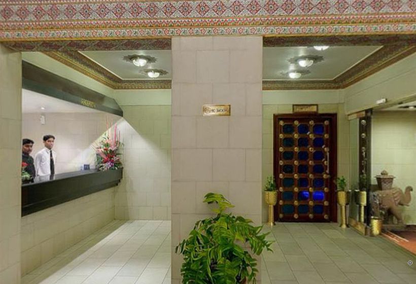 בית מלון כפרי Maharani Palace