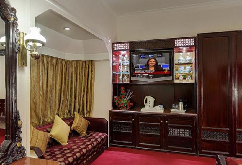 בית מלון כפרי Maharani Palace