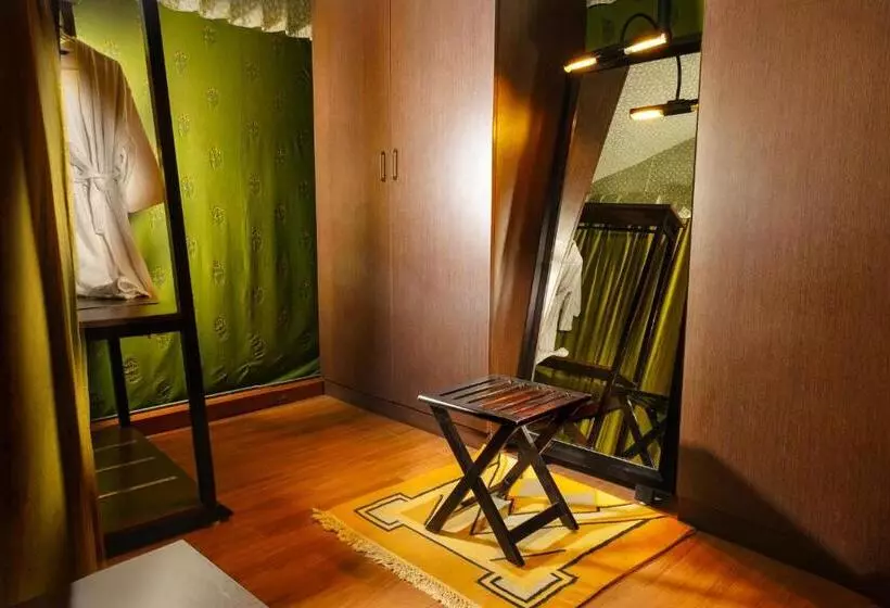 Hotel Olde Bangalore Resort And Wellness Center