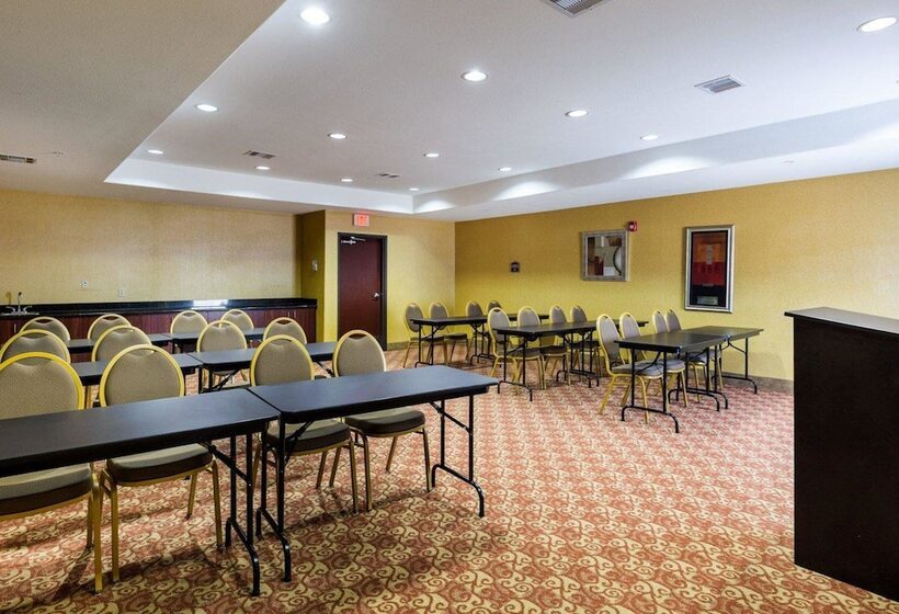 בית מלון כפרי Spark By Hilton Pearland