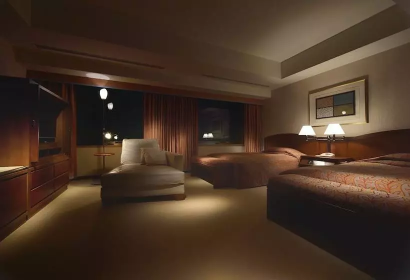 Royal Pines Hotel Urawa