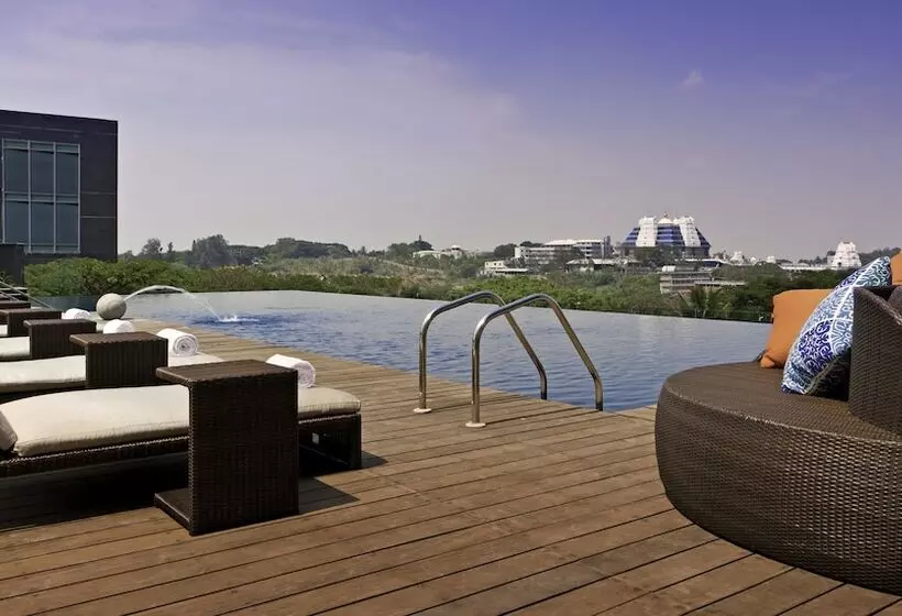 Sheraton Grand Bangalore Hotel At Brigade Gateway