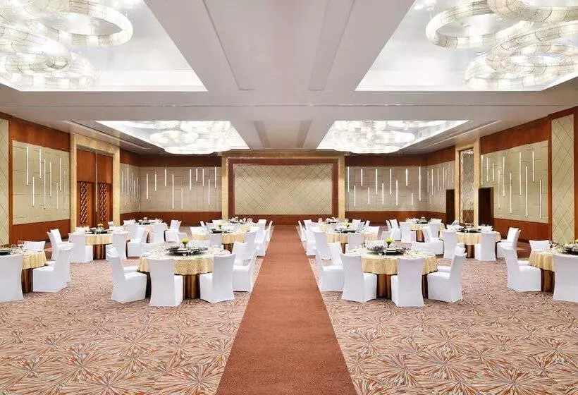 Sheraton Grand Bangalore Hotel At Brigade Gateway