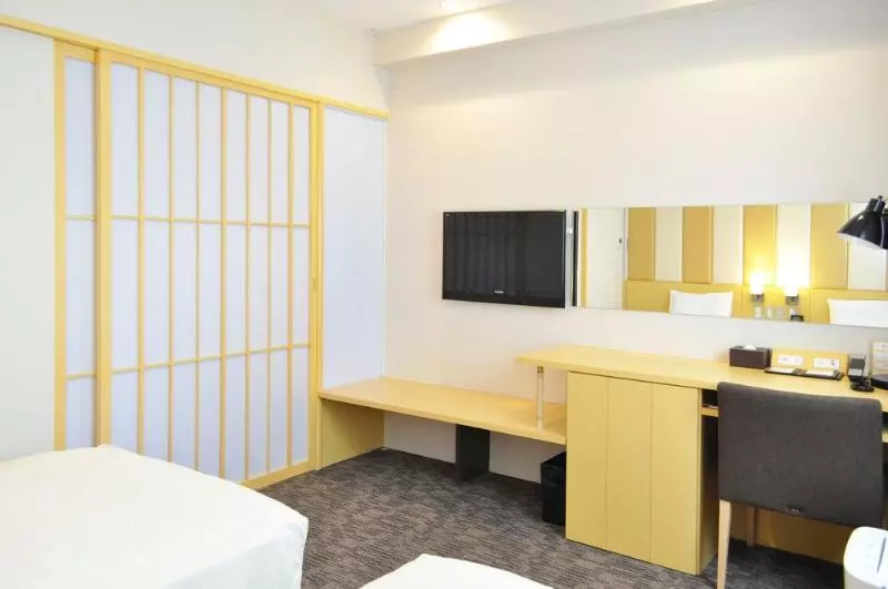 Отель Sunroute Kumamoto