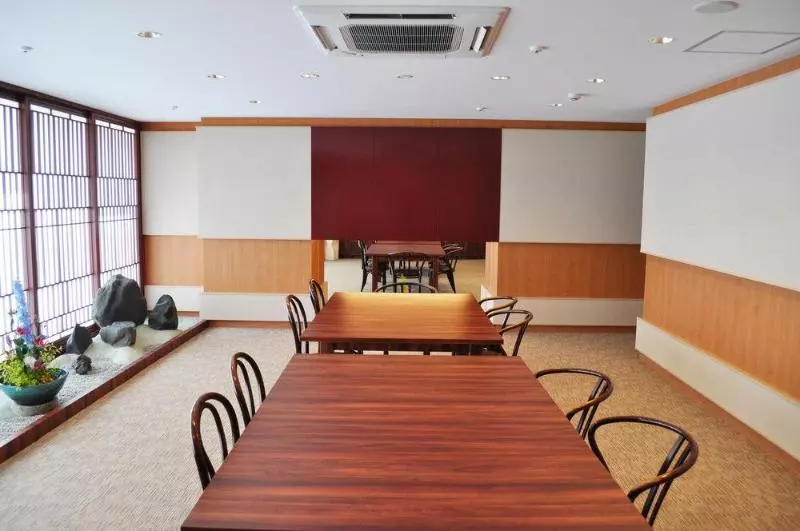 Отель Sunroute Kumamoto