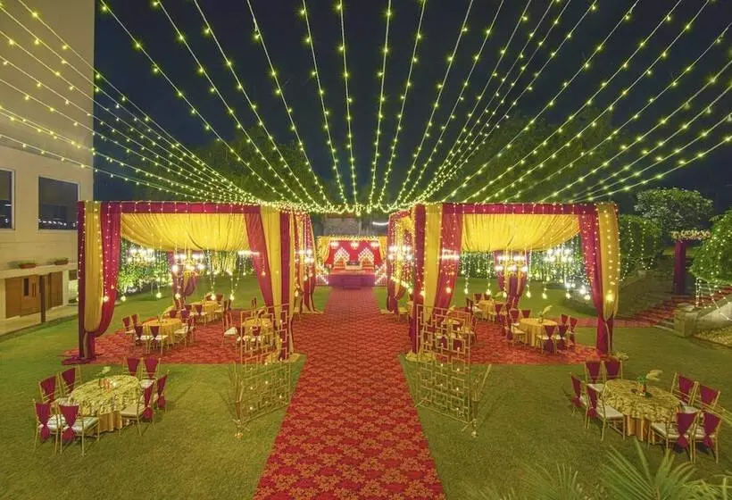 Lemon Tree Hotel Baddi