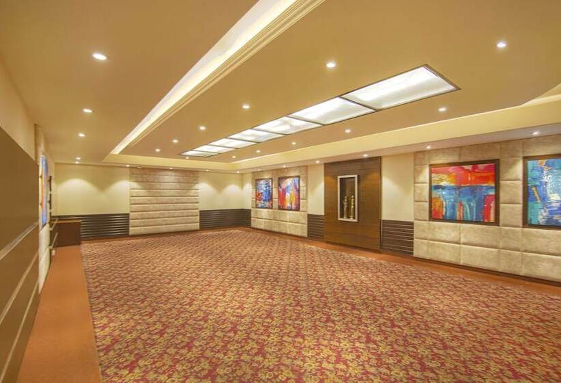 Lemon Tree Hotel Baddi