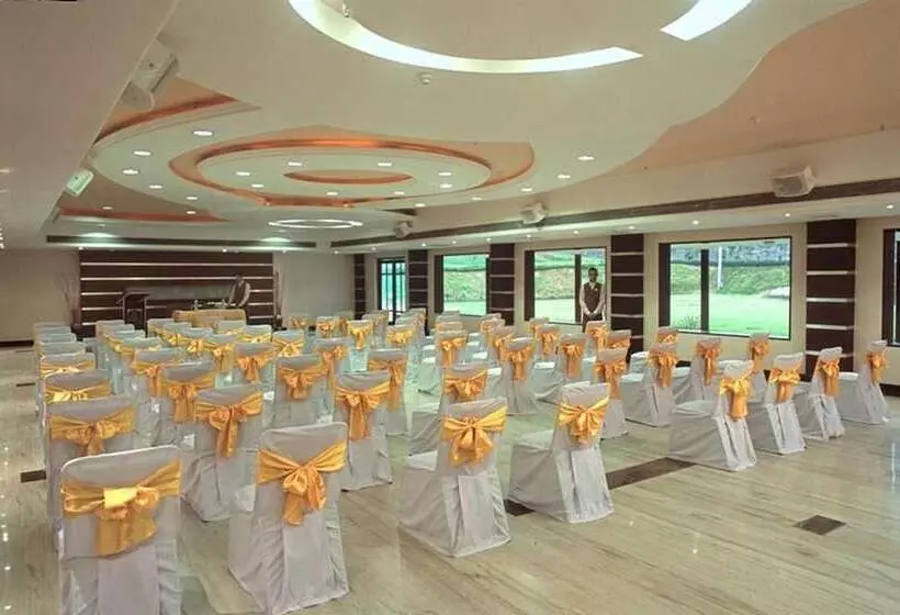 Lemon Tree Hotel Baddi