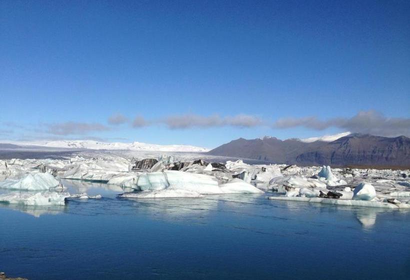 Общежитие Nýibær Guesthouse