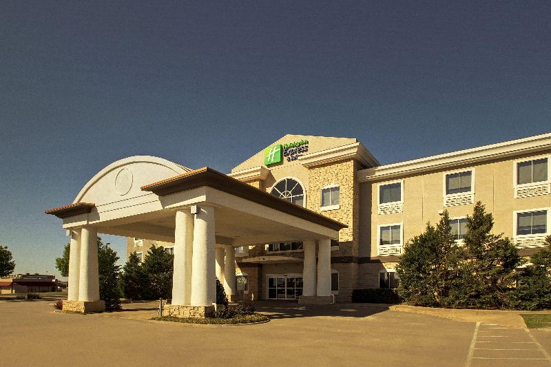 Holiday Inn Express Hotel & Suites Vernon College Area By Ihg