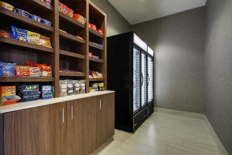 Holiday Inn Express Hotel & Suites Vernon College Area By Ihg