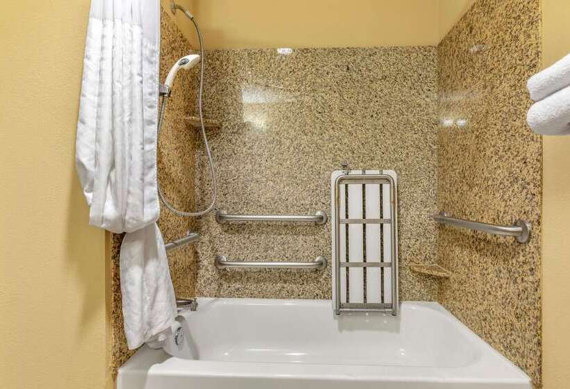 فندق Comfort Suites Frisco