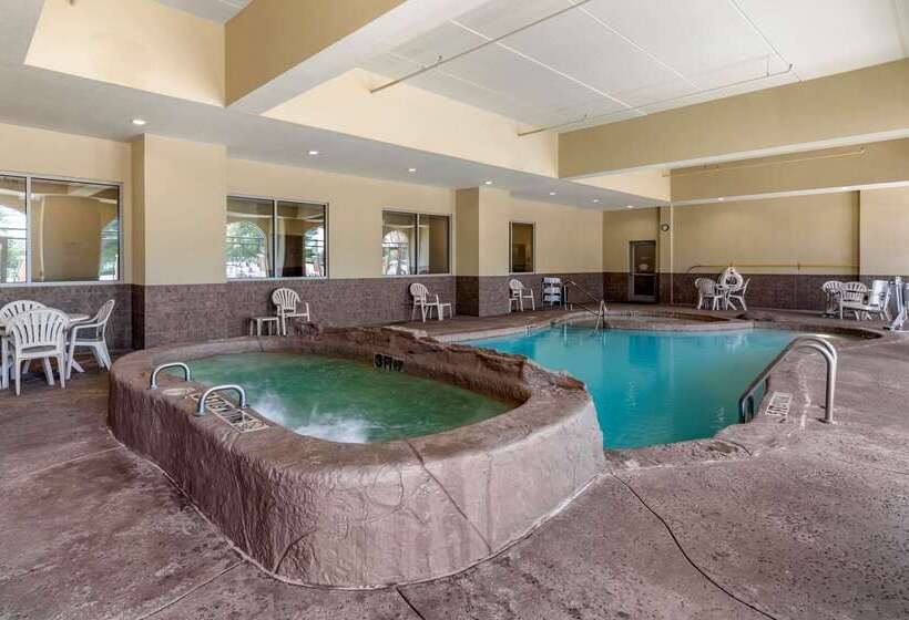 فندق Comfort Suites Frisco