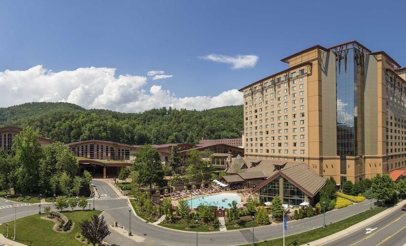 فندق Harrah S Cherokee Casino Resort