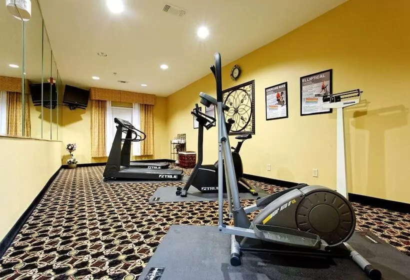 فندق Holiday Inn Express Crockett By Ihg