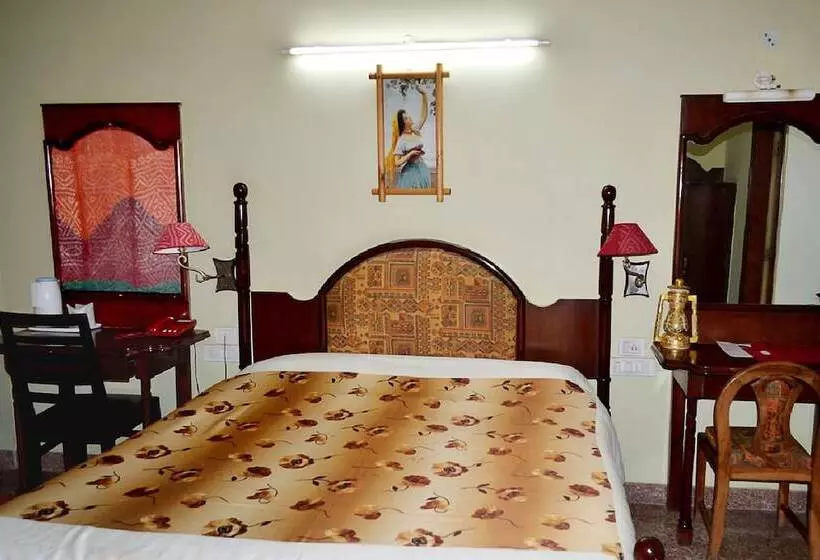 Hotel Mahadev Palace