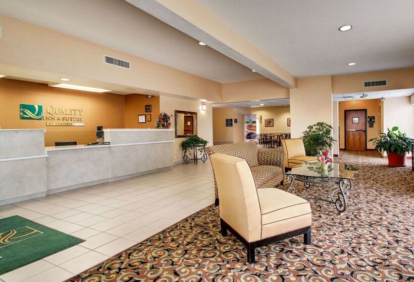 فندق Quality Inn &  Suites