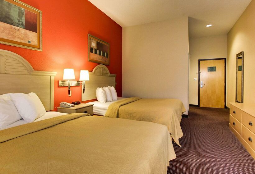 فندق Quality Inn &  Suites