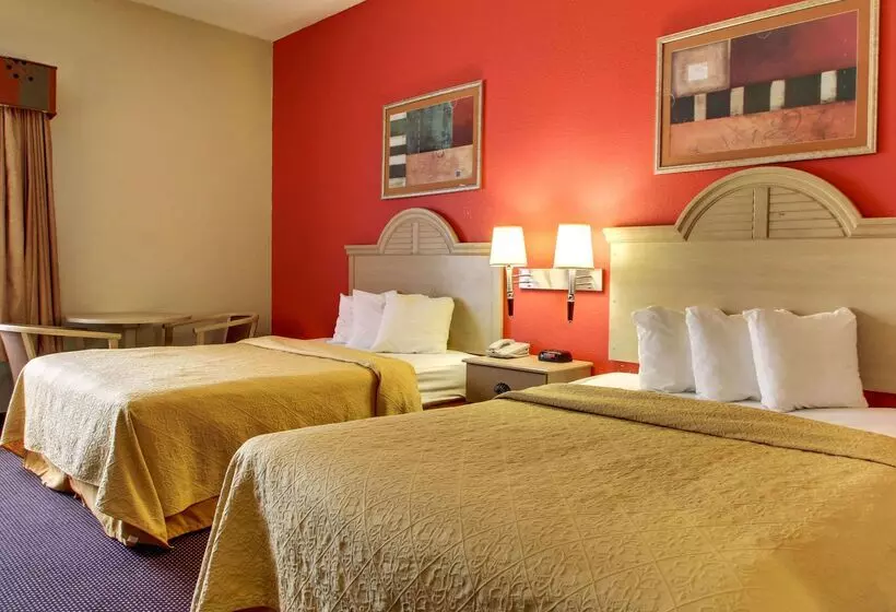 酒店 Quality Inn & Suites