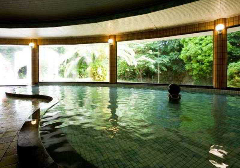 בית מלון כפרי Shirahama Seaside