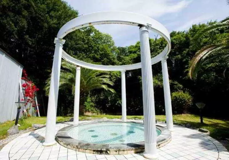 호텔 Shirahama Seaside