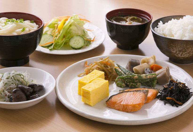 בית מלון כפרי Takamatsu Washington Plaza