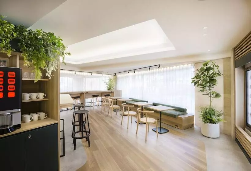 Отель Tokyu Stay Shibuya Shin Minami Guchi