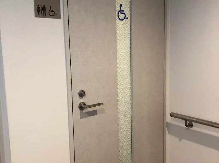 酒店 Tokyu Stay Yoga