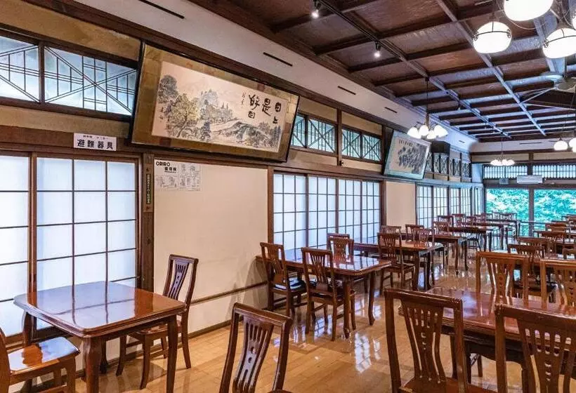 ホテル Ichinoyu Honkan