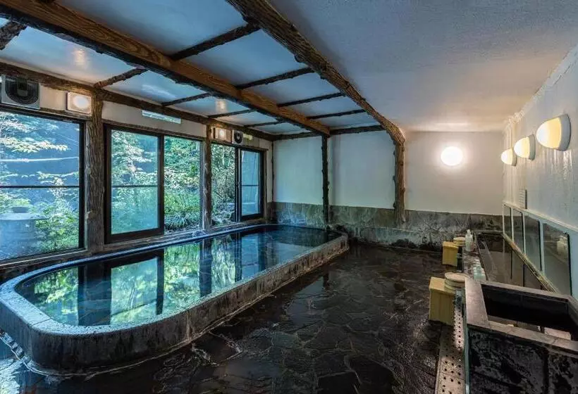 ホテル Ichinoyu Honkan