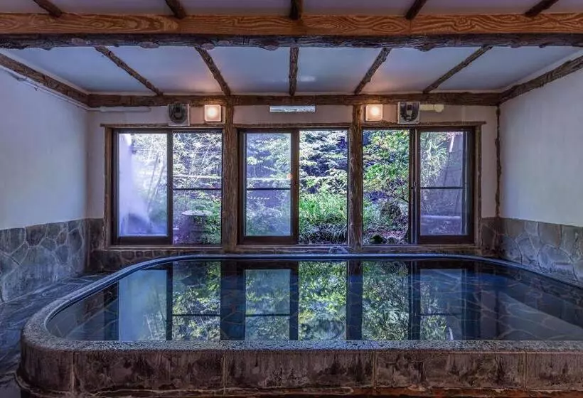 ホテル Ichinoyu Honkan