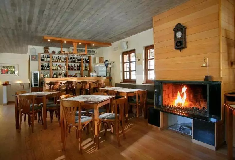 Kerasies Guesthouse