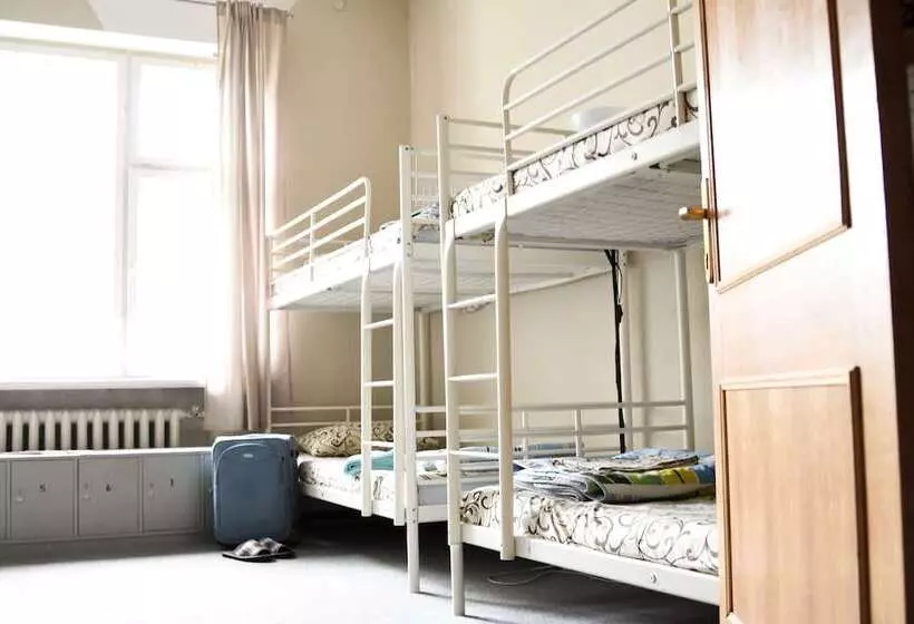 R Hostel