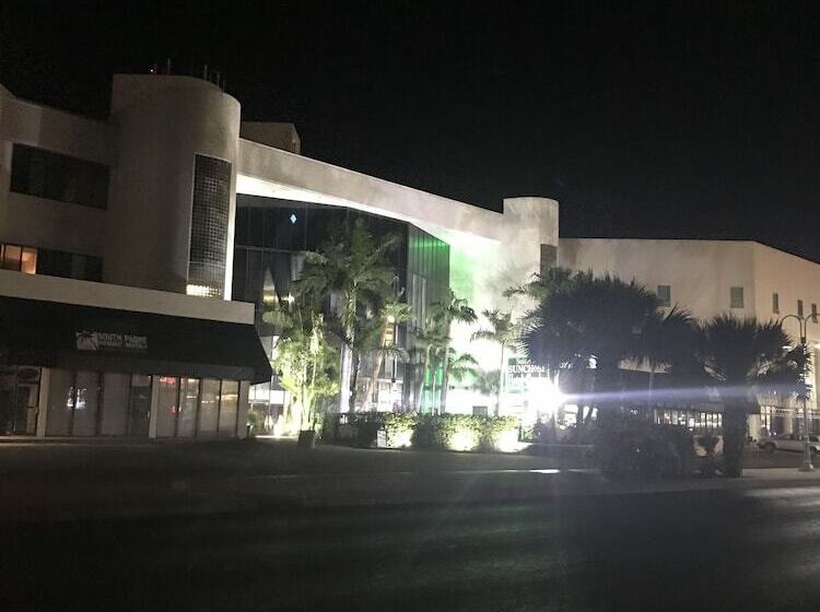 Sunchase Inn & Suites