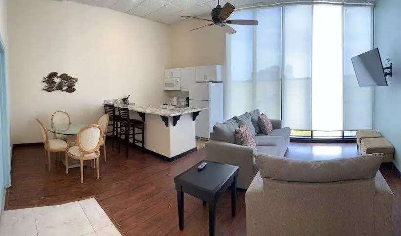 Sunchase Inn & Suites