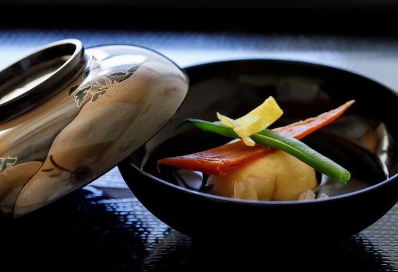 Отель Nakanobo Zuien