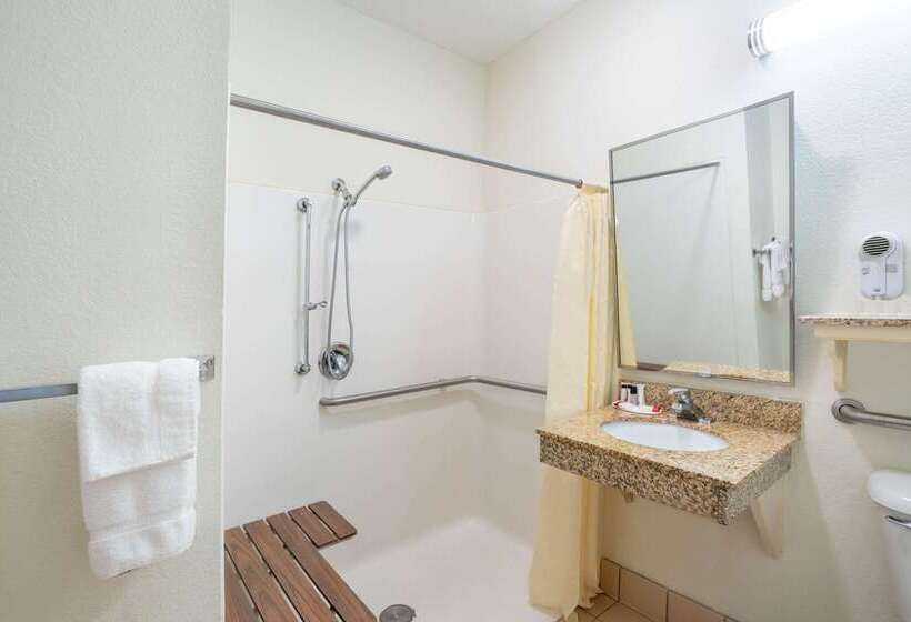 فندق Baymont By Wyndham Albany