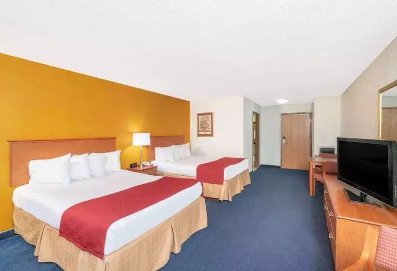 ホテル Baymont By Wyndham Albany